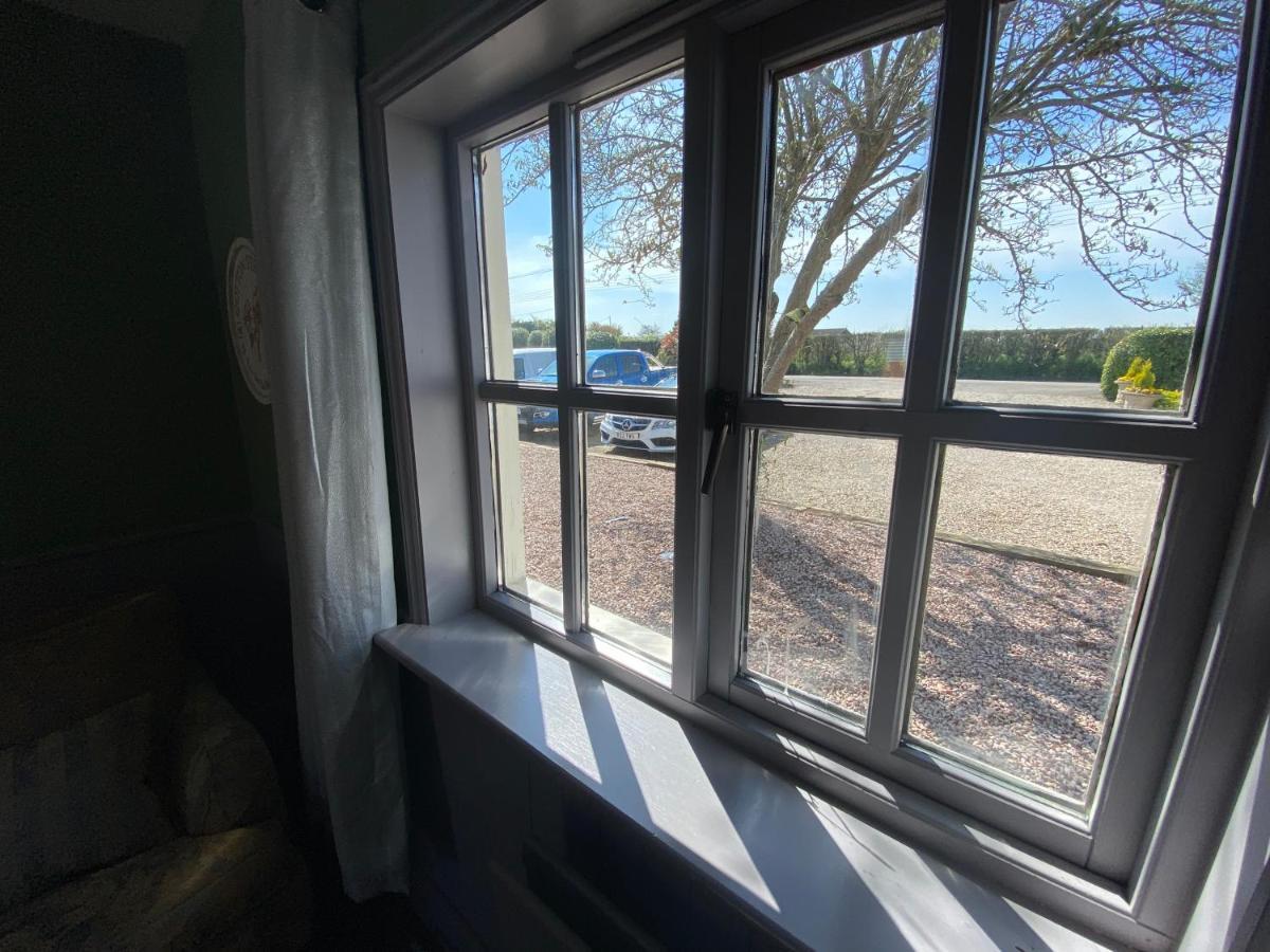 Hotel Blazing Donkey Countryside Retreat Sandwich Exterior foto